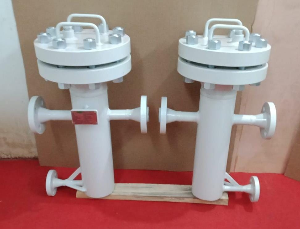 BASKET STRAINERS
