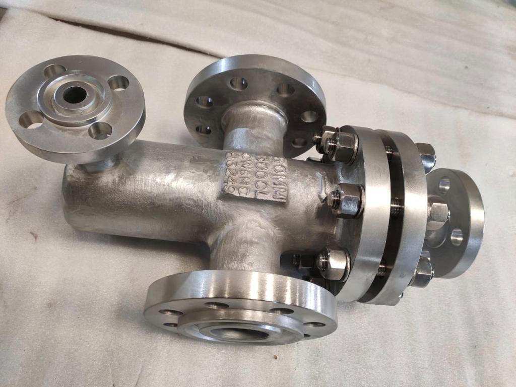 BASKET STRAINERS