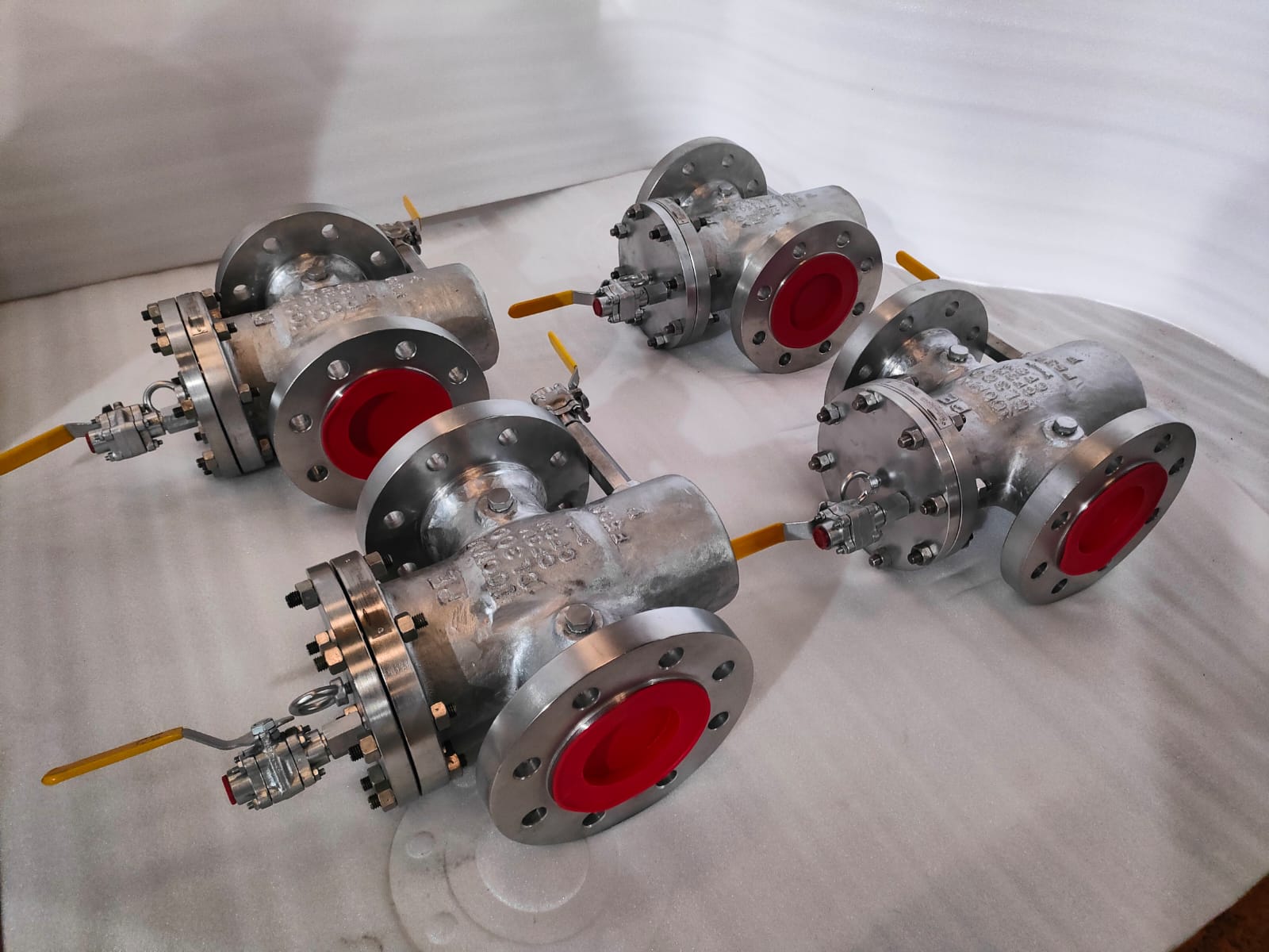BASKET STRAINERS