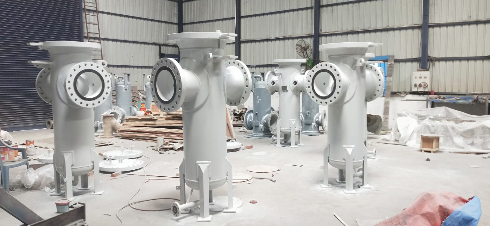 BASKET STRAINERS