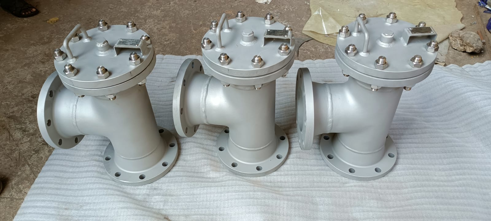 Tee-Strainer
