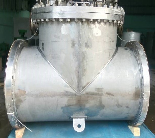 Tee-Strainer